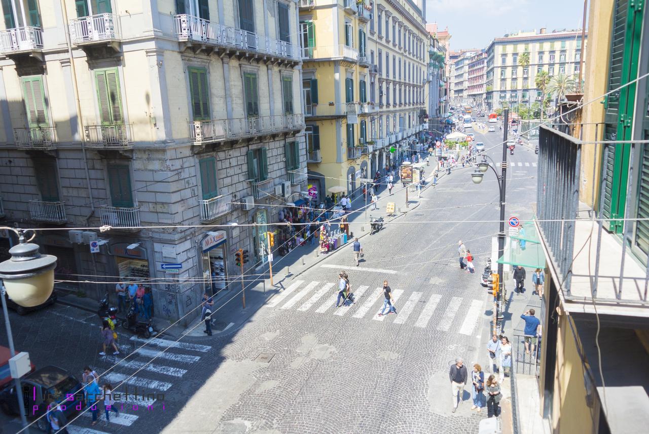 Casa Beatrice, Appartamento Nel Centro Di Napoli Eksteriør bilde