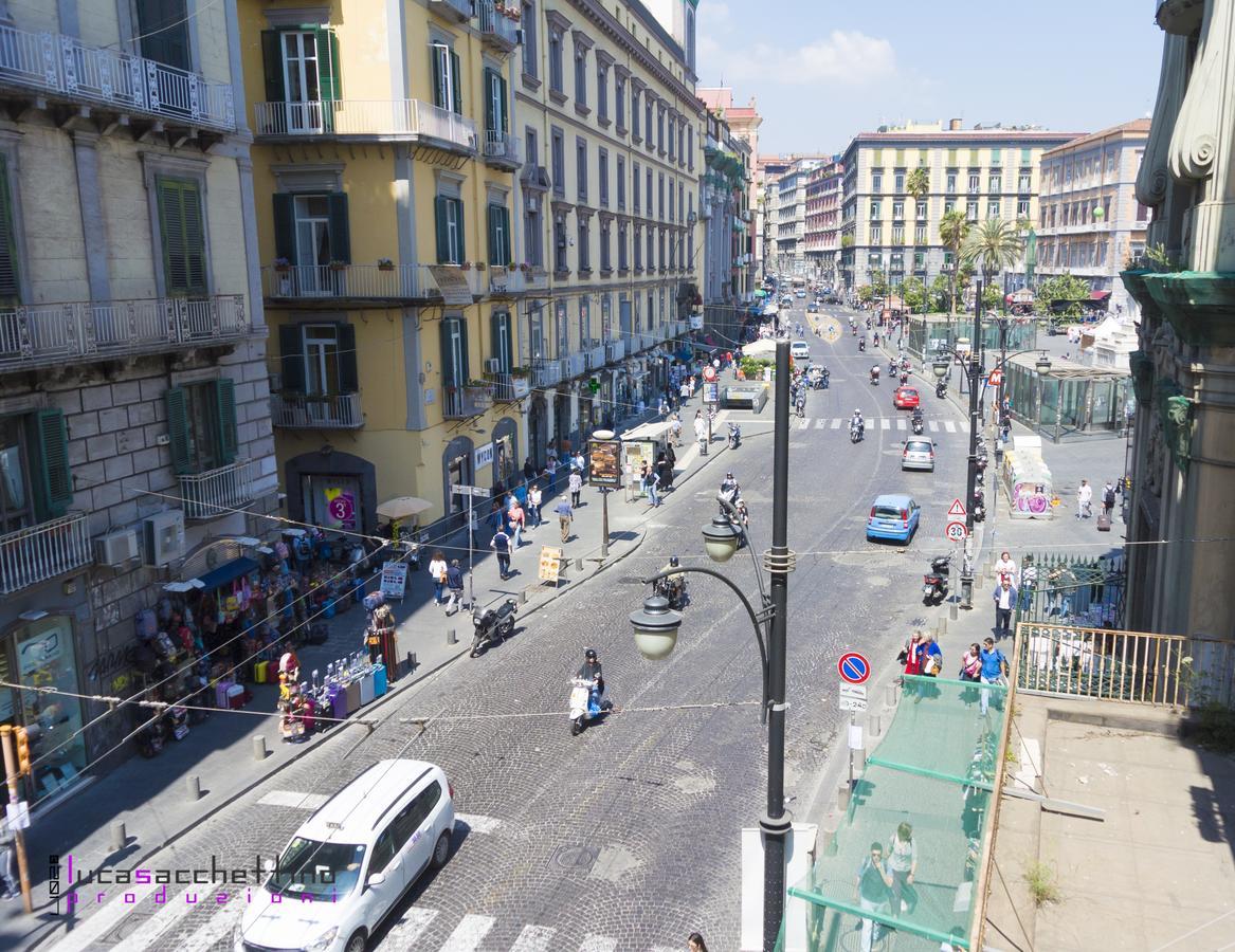 Casa Beatrice, Appartamento Nel Centro Di Napoli Eksteriør bilde